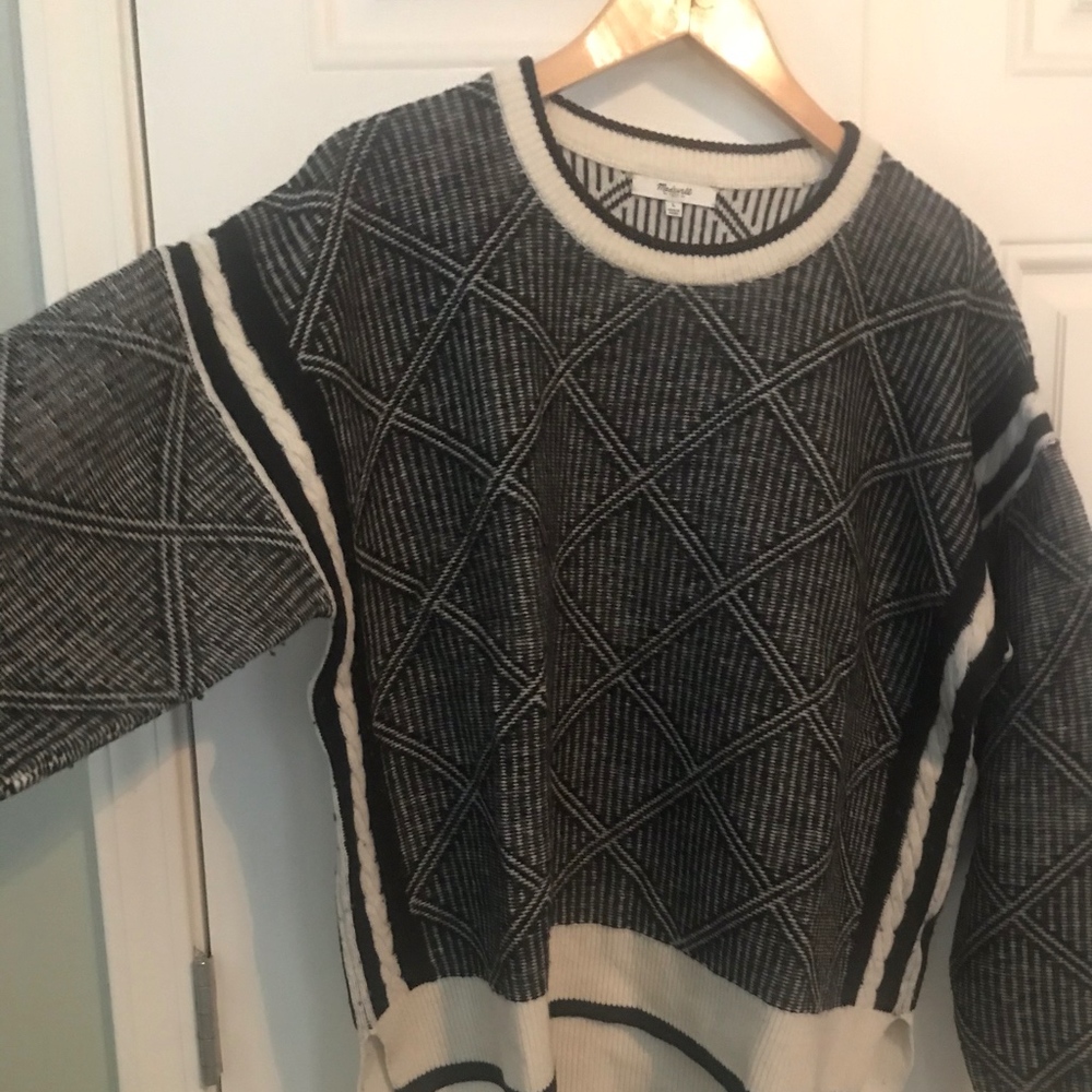 Madewell Black&White sweater
